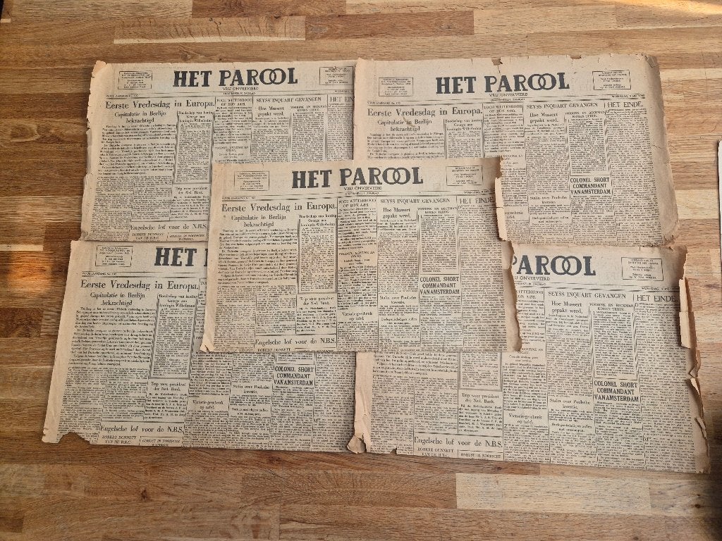 Het Parool, 9 mei 1945  5x, Ophalen of Verzenden, Nederland, Boek of Tijdschrift
