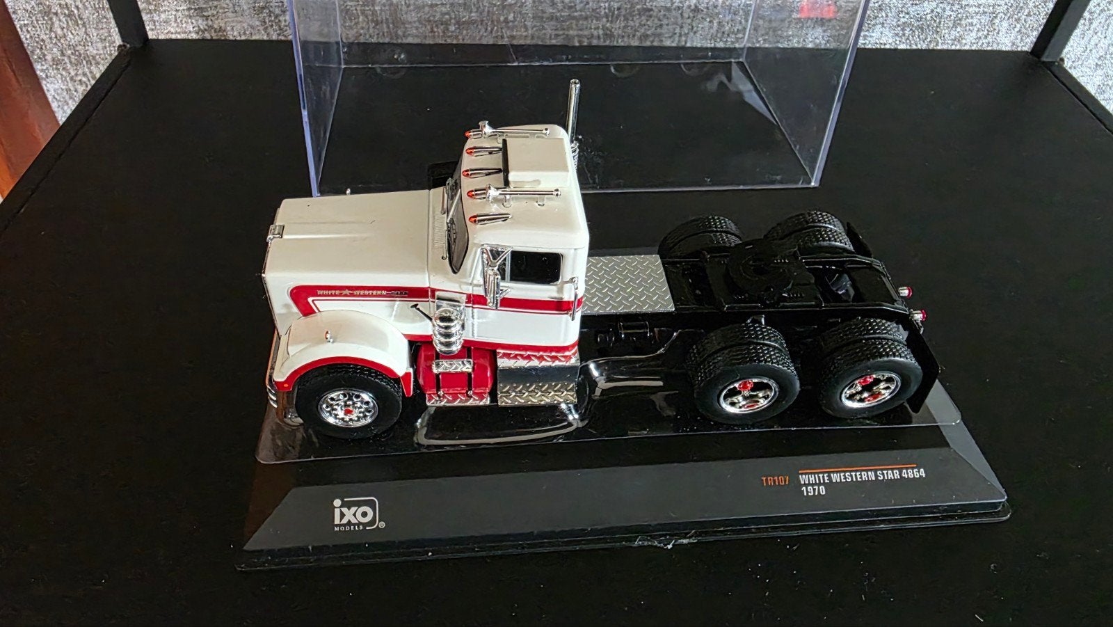 Western Star 4864 1:43 Ixo Models, Hobby en Vrije tijd, Ophalen of Verzenden, Zo goed als nieuw, Bus of Vrachtwagen, Overige merken