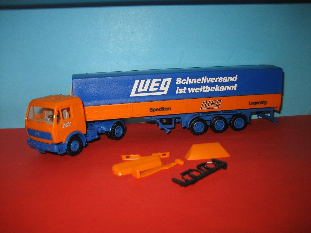 Lueg  MERCEDES met oplegger  (tekst)  Herpa, Ophalen of Verzenden, Zo goed als nieuw, Bus of Vrachtwagen, Herpa