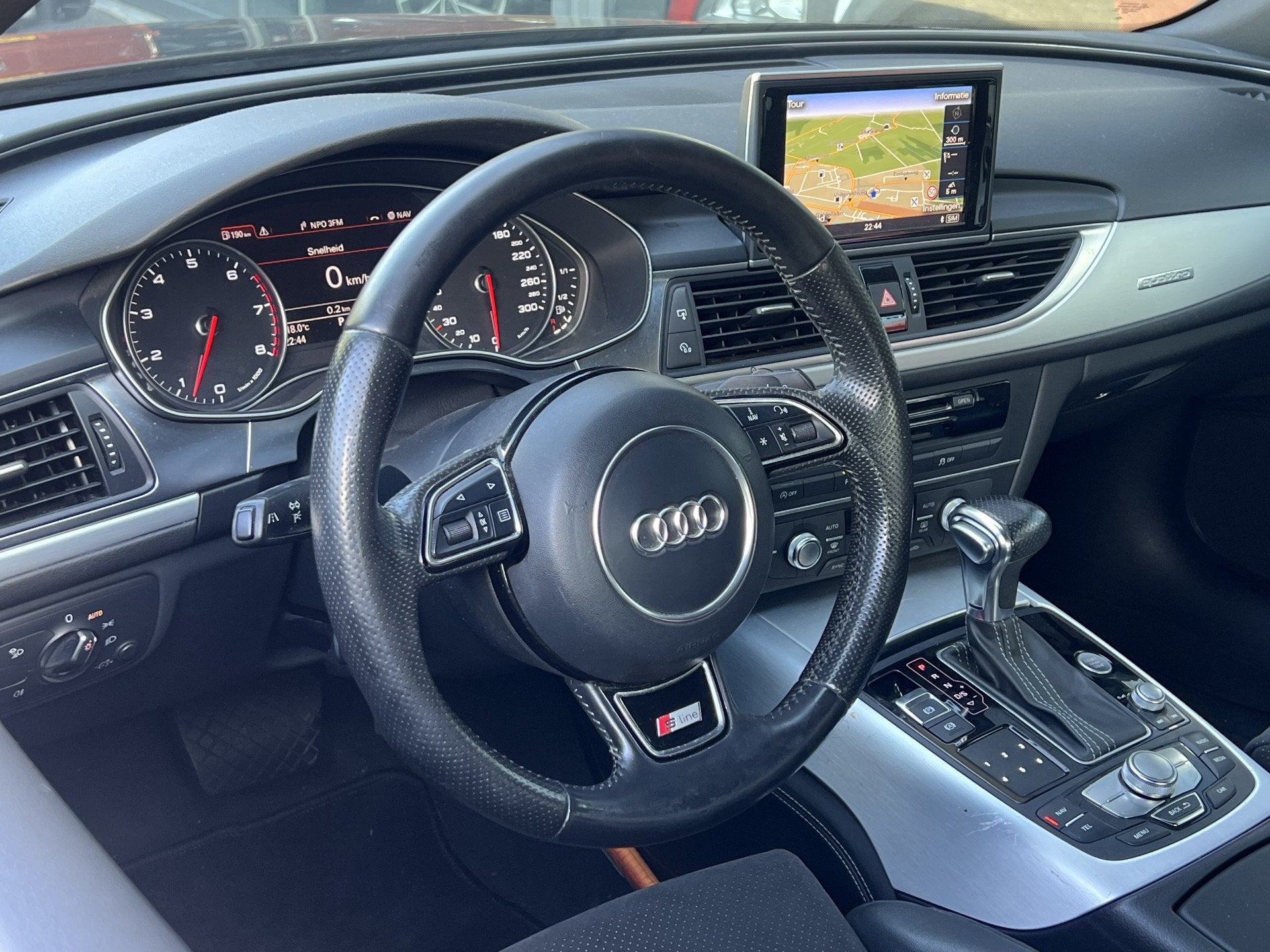 Audi A6 Limousine 3.0 TFSI quattro Sport Edition | Trekhaak, Auto's, Automaat, Euro 5, Gebruikt, Zwart