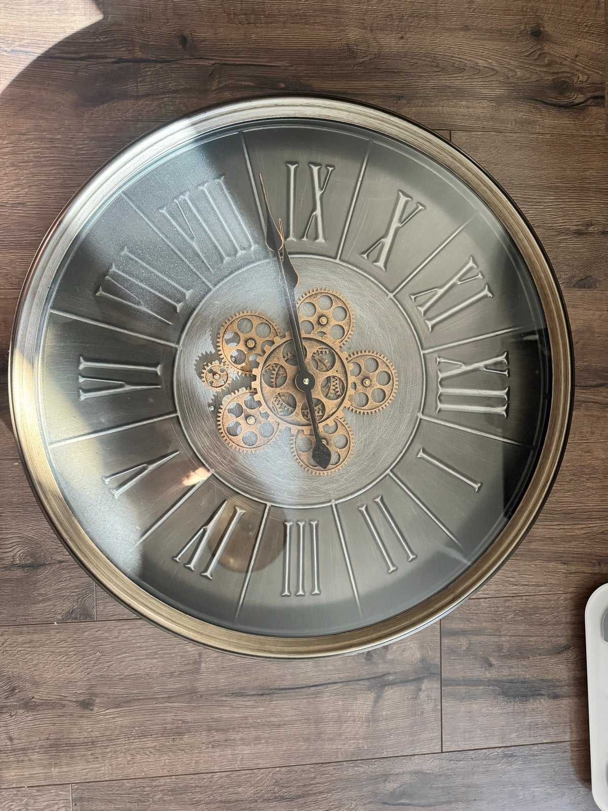 Grote wandklok met zichtbaar uurwerk - Industrieel/Vintage, Ophalen, Wandklok, Grijs, Analoog