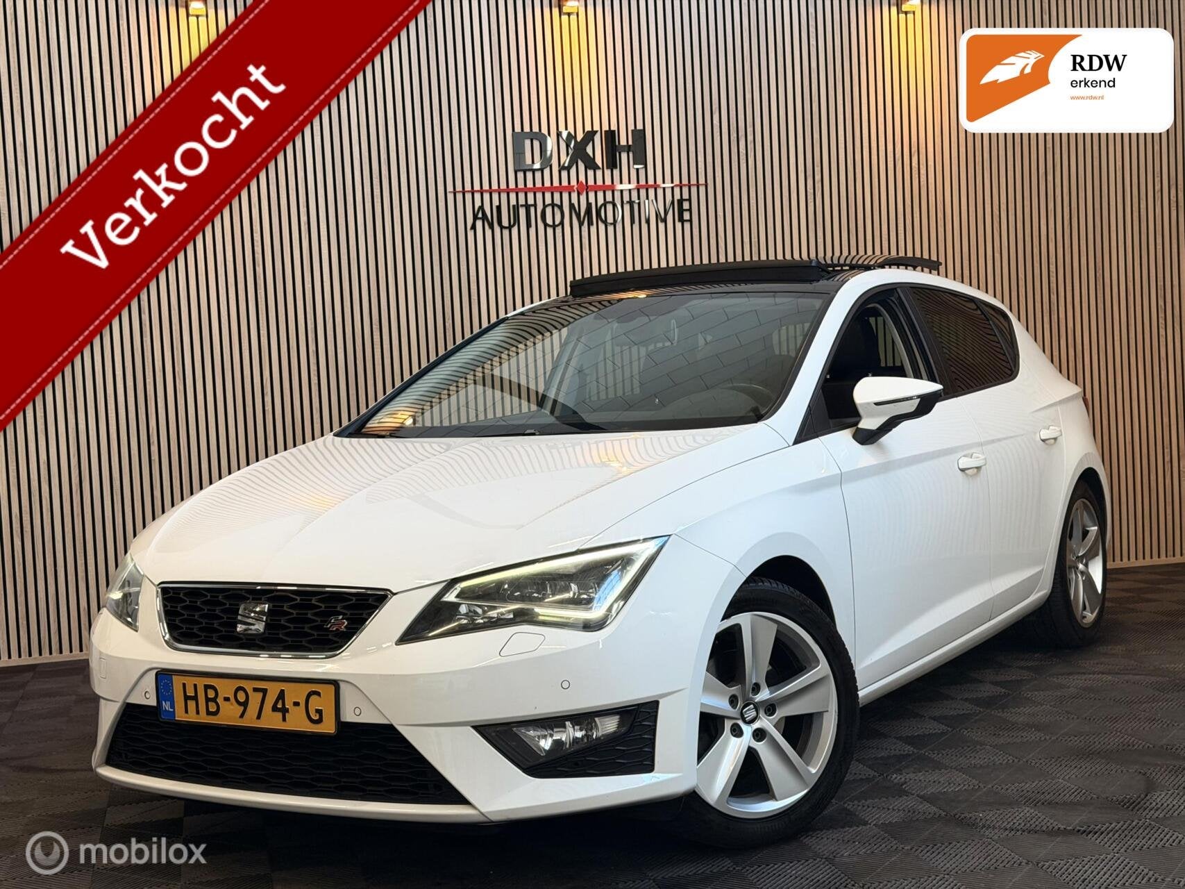 Seat Leon 1.4 EcoTSI FR OrgNL PANO CARPLAY LEER CAMERA DAB+, Auto's, Voorwielaandrijving, Gebruikt, 4 cilinders, 150 pk