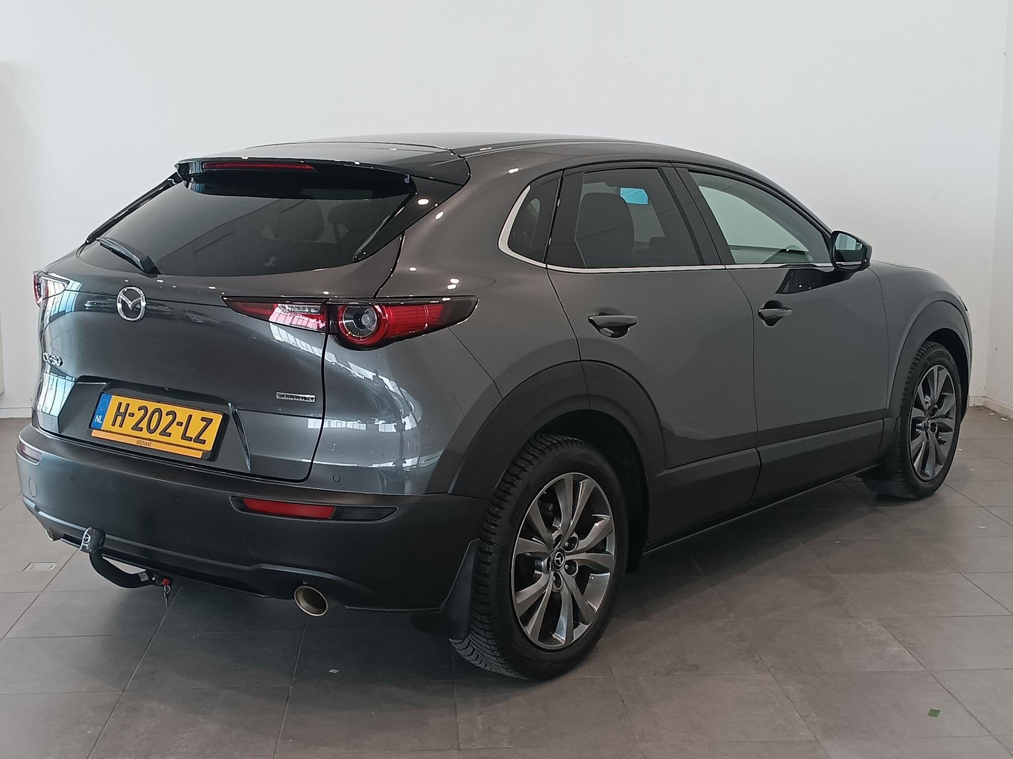 Foto 2 van Mazda CX-30 2.0 e-SkyActiv-X M Hybrid Luxury | Afneembare Tr