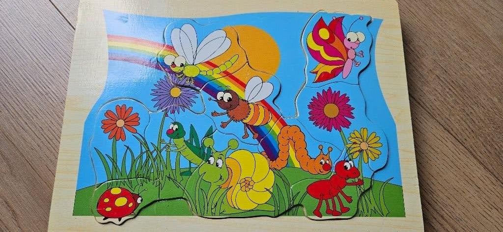 Houten leg puzzel insecten, Ophalen, 10 tot 50 stukjes, Zo goed als nieuw, 6 maanden tot 2 jaar