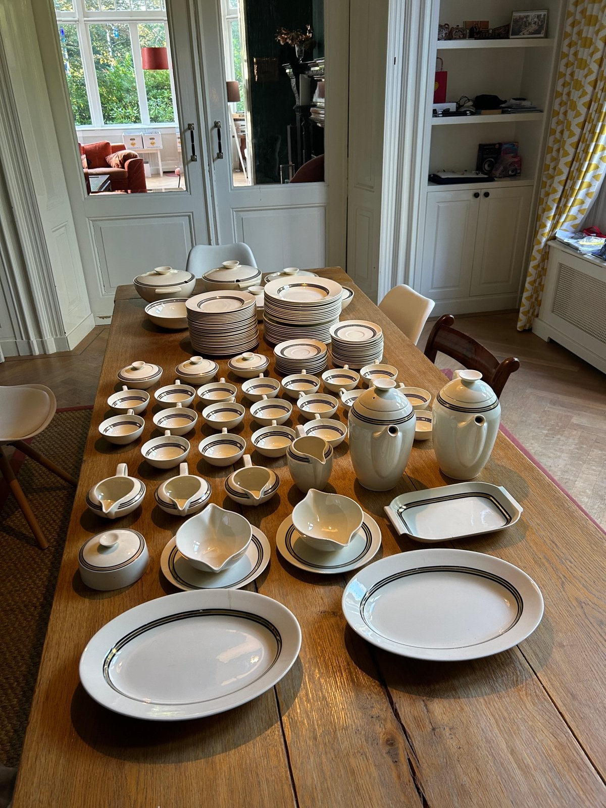 Zeer compleet 120 delig art deco Regout servies (Marianne), Antiek en Kunst, Ophalen