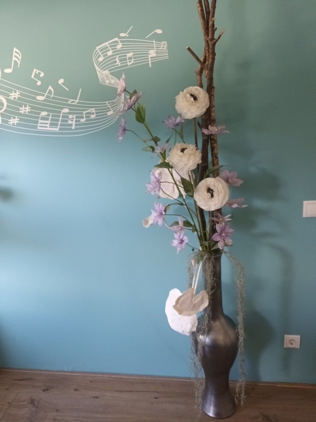 Hoge zilverkleurige Flourish vaas met kunstbloemen H190cm, Huis en Inrichting, Ophalen, Overige kleuren, Overige materialen