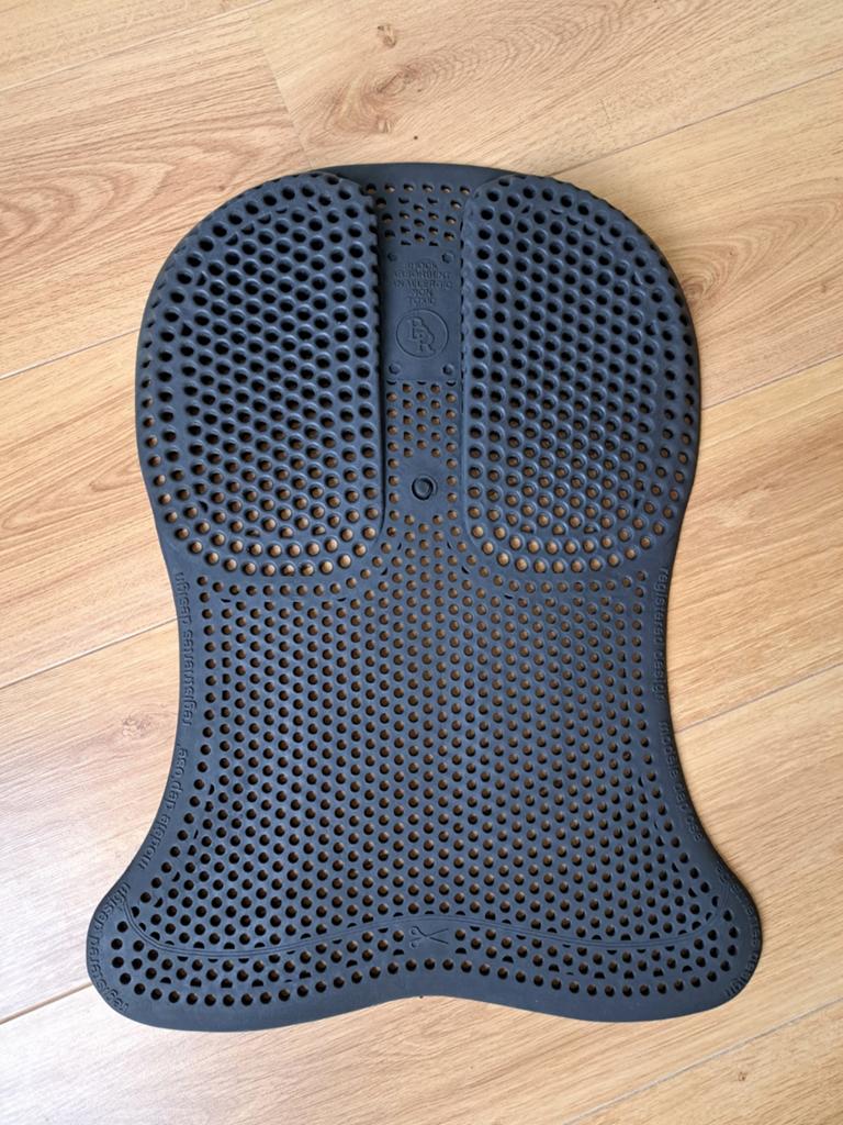 BR gel pad back riser, Dieren en Toebehoren, Verzenden, Zo goed als nieuw, Zwart, BR