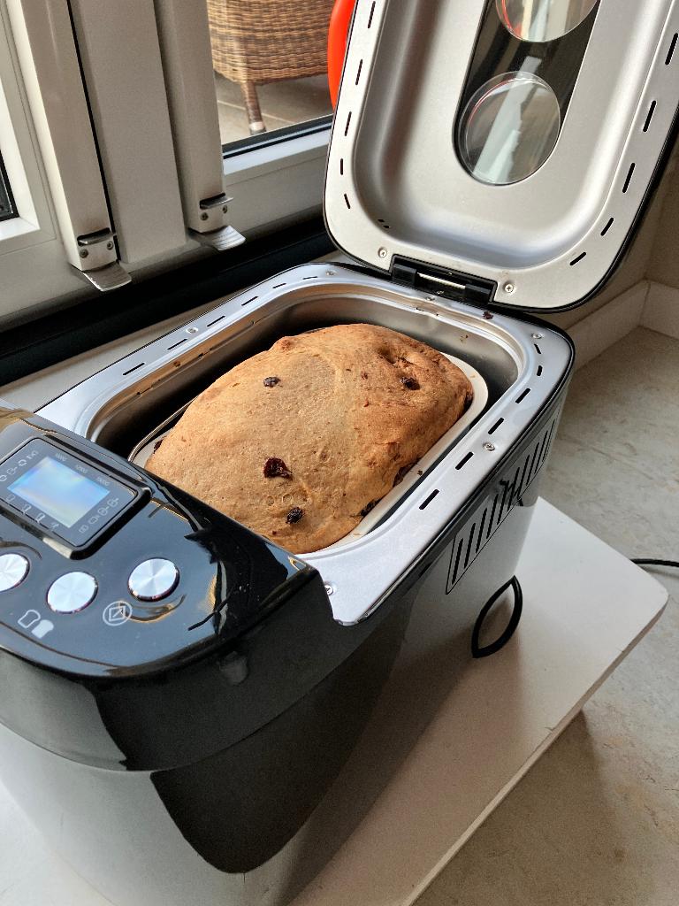 Broodbakmachine, Witgoed en Apparatuur, Broodbakmachines, Zo goed als nieuw, 1200 tot 1600 gram deeg, Kijkvenster, Ophalen