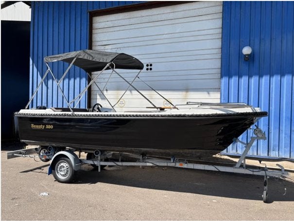 Beauty 520 Sloep (2020) + 15pk Tohatsu PowerTrim + Trailer, Watersport en Boten, Kunststof, Rondzit, 15 pk, Tot 1.00 meter