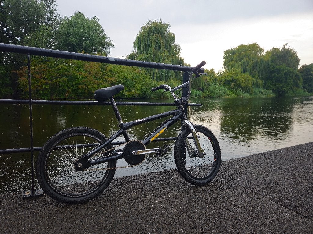 GT Bump Freestyle BMX 2001 Origineel en Prima staat, Fietsen en Brommers, Fietsen | Crossfietsen en BMX, Ophalen, Staal, Velgrem