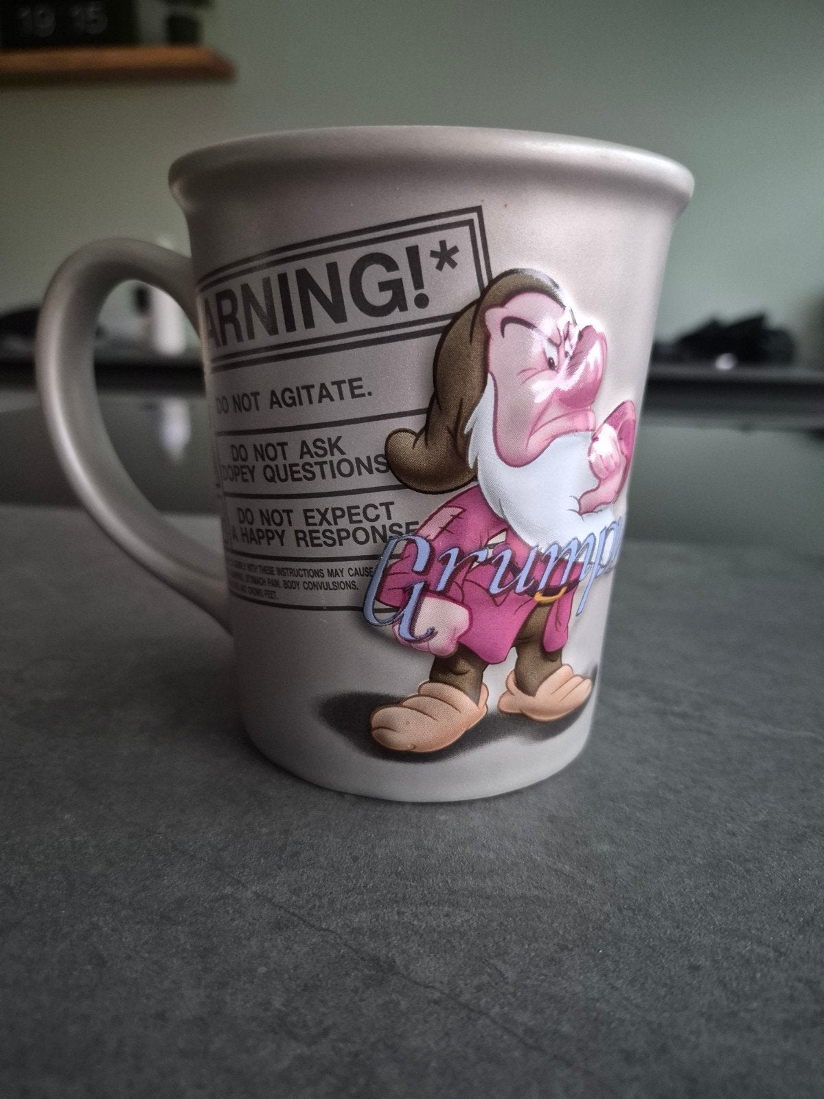Grote mok Grumpy (Disney), Verzamelen, Ophalen of Verzenden, Sneeuwwitje of Doornroosje, Zo goed als nieuw, Servies