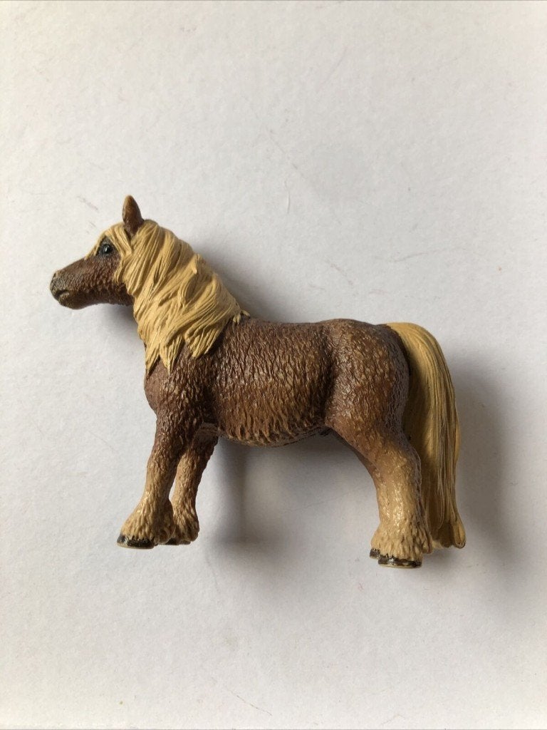 Schleich 13751 Shetland pony ruin, dierfiguur, Ophalen of Verzenden, Zo goed als nieuw, Paard, Beeldje of Figuurtje