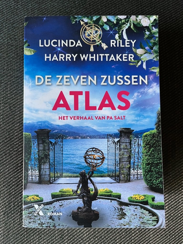 Lucinda Riley - De zeven zussen 8 - ATLAS. (2023), Ophalen of Verzenden, Zo goed als nieuw, Lucinda Riley, Harry Whittaker