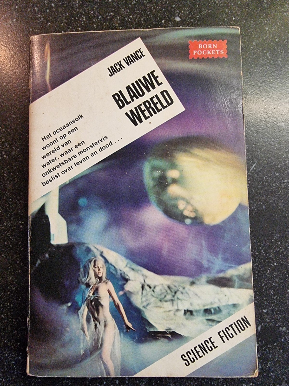 Born Pockets Science Fiction: Blauwe Wereld - Jack Vance, Boeken, Verzenden, Gelezen, Jack Vance