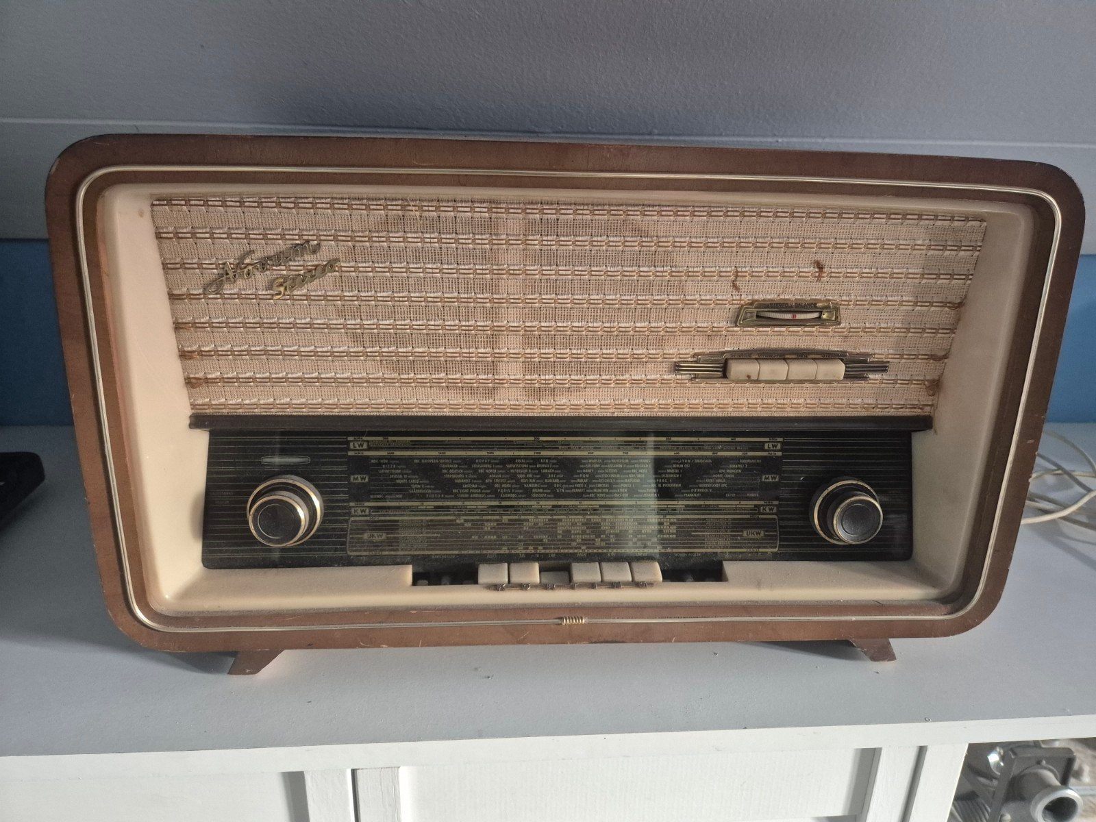 Oude Körting Novum-Stereo 20426 radio - Vintage project, Antiek en Kunst, Ophalen