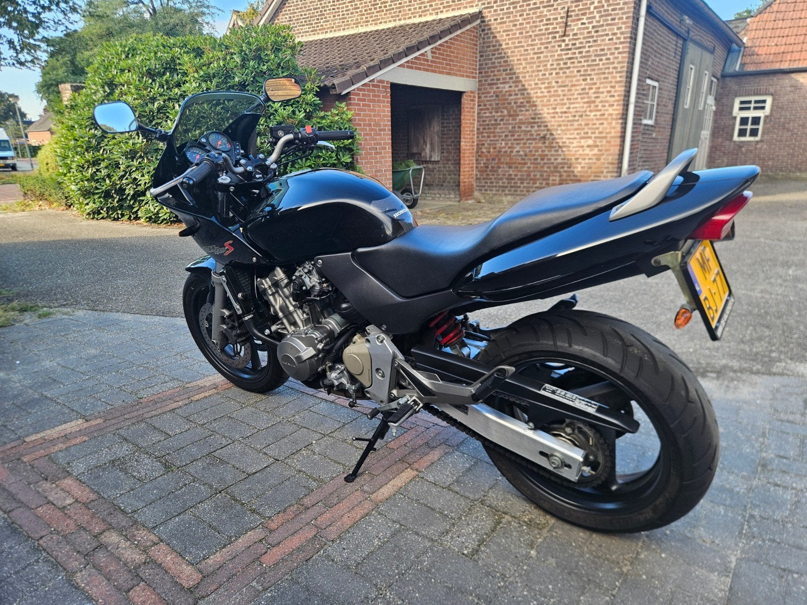 Foto 3 van Honda CB600S Hornet 31696km, 2001 PC36