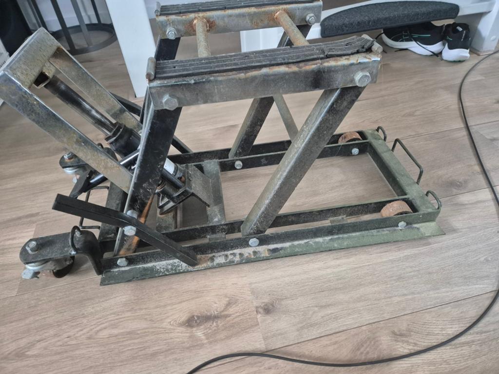 Motor krik, Ophalen, Gebruikt, Hydraulisch