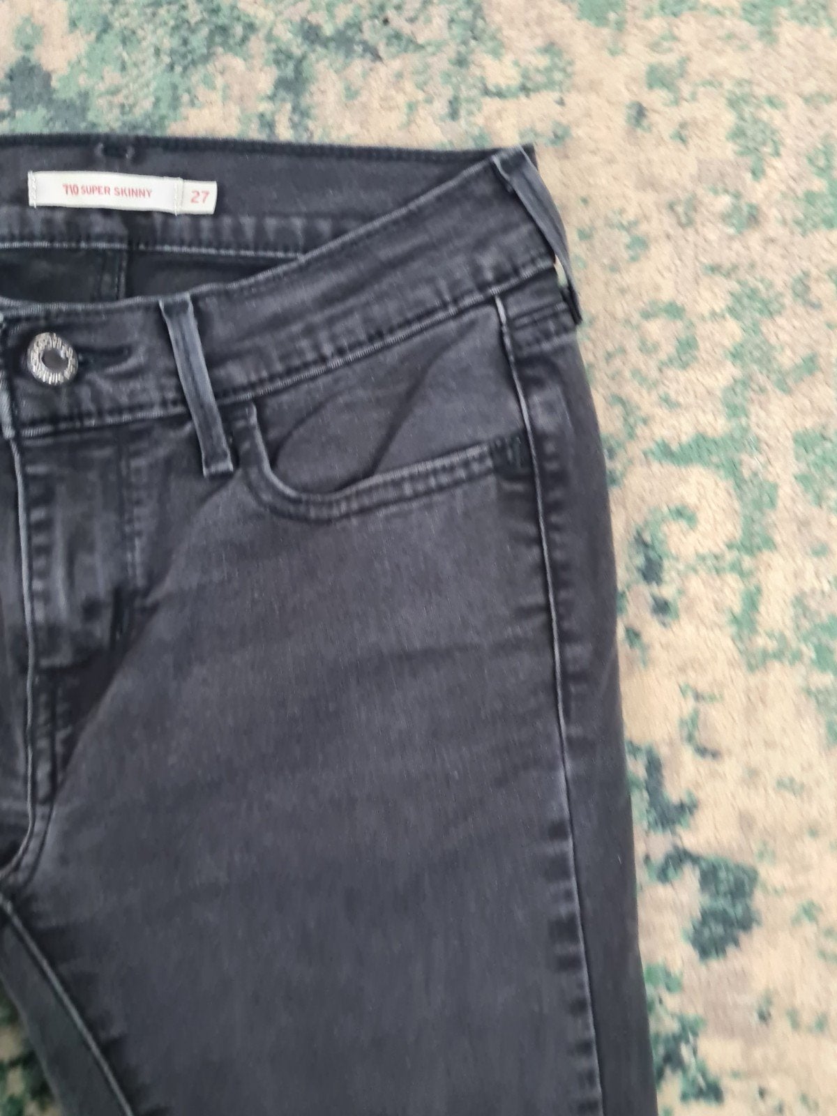 Levi's 710 super skinny W27 L32 Dames Tulsi2732 Zwart, Zwart, Ophalen of Verzenden, Zo goed als nieuw, W27 (confectie 34) of kleiner