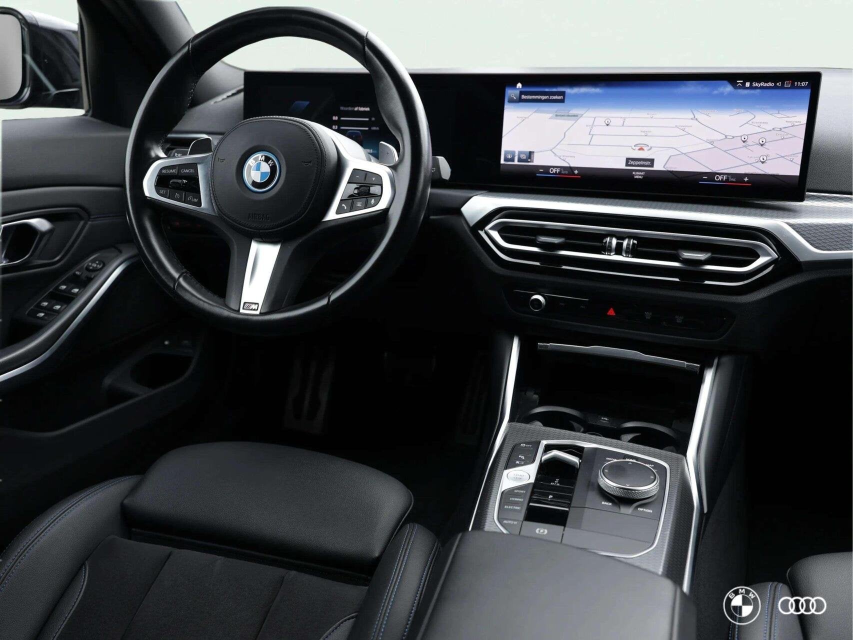 BMW 320e M SPORT FACELIFT LCi / TREKHAAK / DODEHOEK DETECTIE, Auto's, BMW, 1998 cc, Achterwielaandrijving, 4 cilinders, Met garantie (alle)