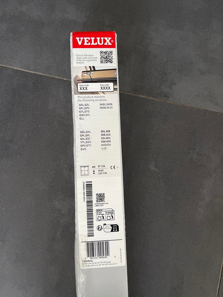 Velux Rolgordijn - Perfecte Pasvorm voor Diverse Ramen, Ophalen, Nieuw, 50 tot 100 cm, 100 tot 150 cm