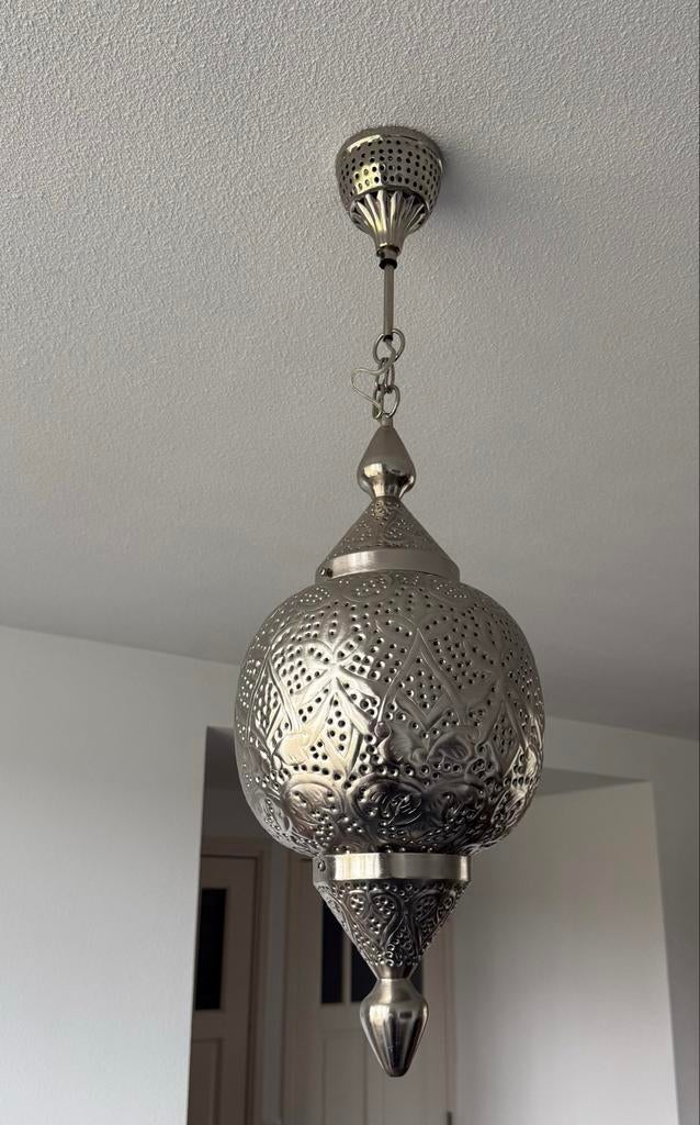 Filigrain hanglamp, gaatjeslamp, Ophalen, Gebruikt, Metaal, 75 cm of meer