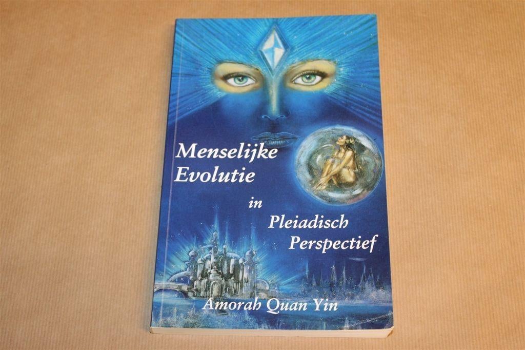 Menselijke Evolutie Pleiadisch Perspectief — Spiritueel 1997, Boeken, Ophalen of Verzenden, Gelezen, Overige onderwerpen, Achtergrond en Informatie