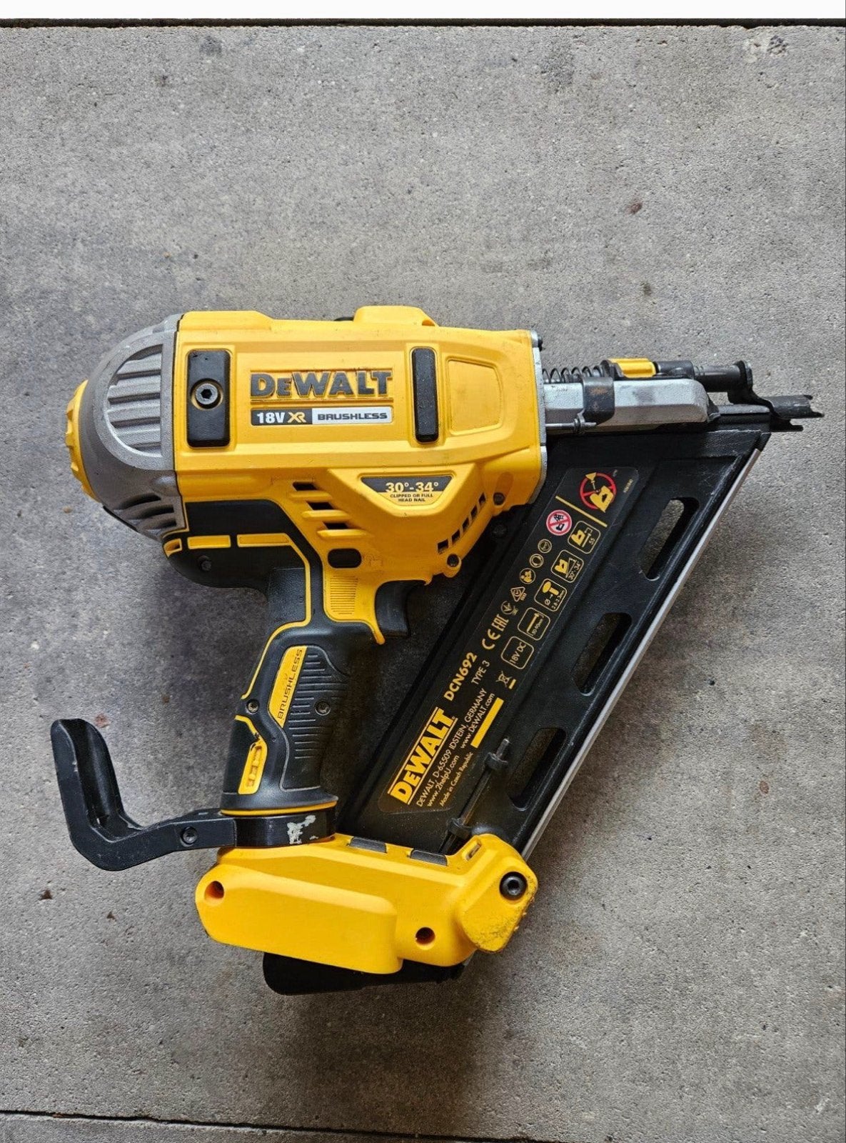 DeWalt DCN692 18V XR Brushless Spijkermachine