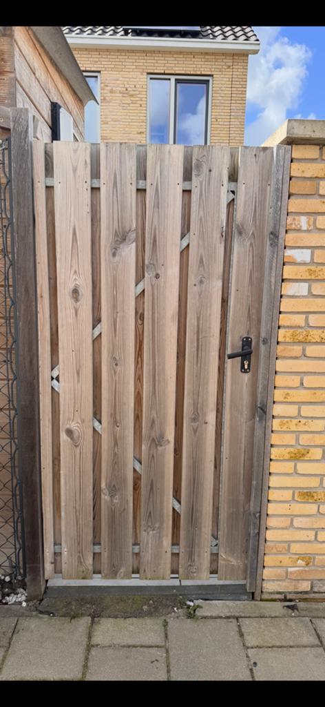 Tuinpoort / tuindeur, Tuin en Terras, Tuinpoorten, Ophalen of Verzenden, Zo goed als nieuw, Hout