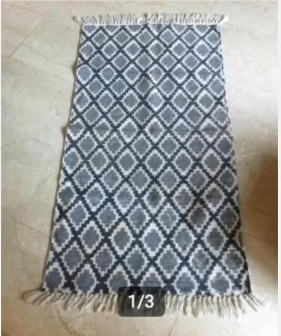 Vloerkleed hand gemaakt India Care&Fair L130 cm Br 65 cm, Zo goed als nieuw, 150 tot 200 cm, Grijs, Rechthoekig