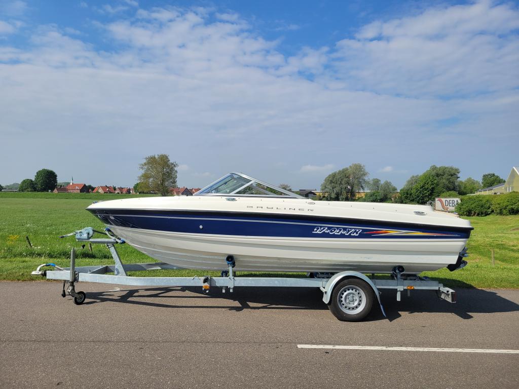 Bayliner 195BR (bj 2005), Watersport en Boten, Gebruikt, Polyester, Benzine, 200 pk of meer