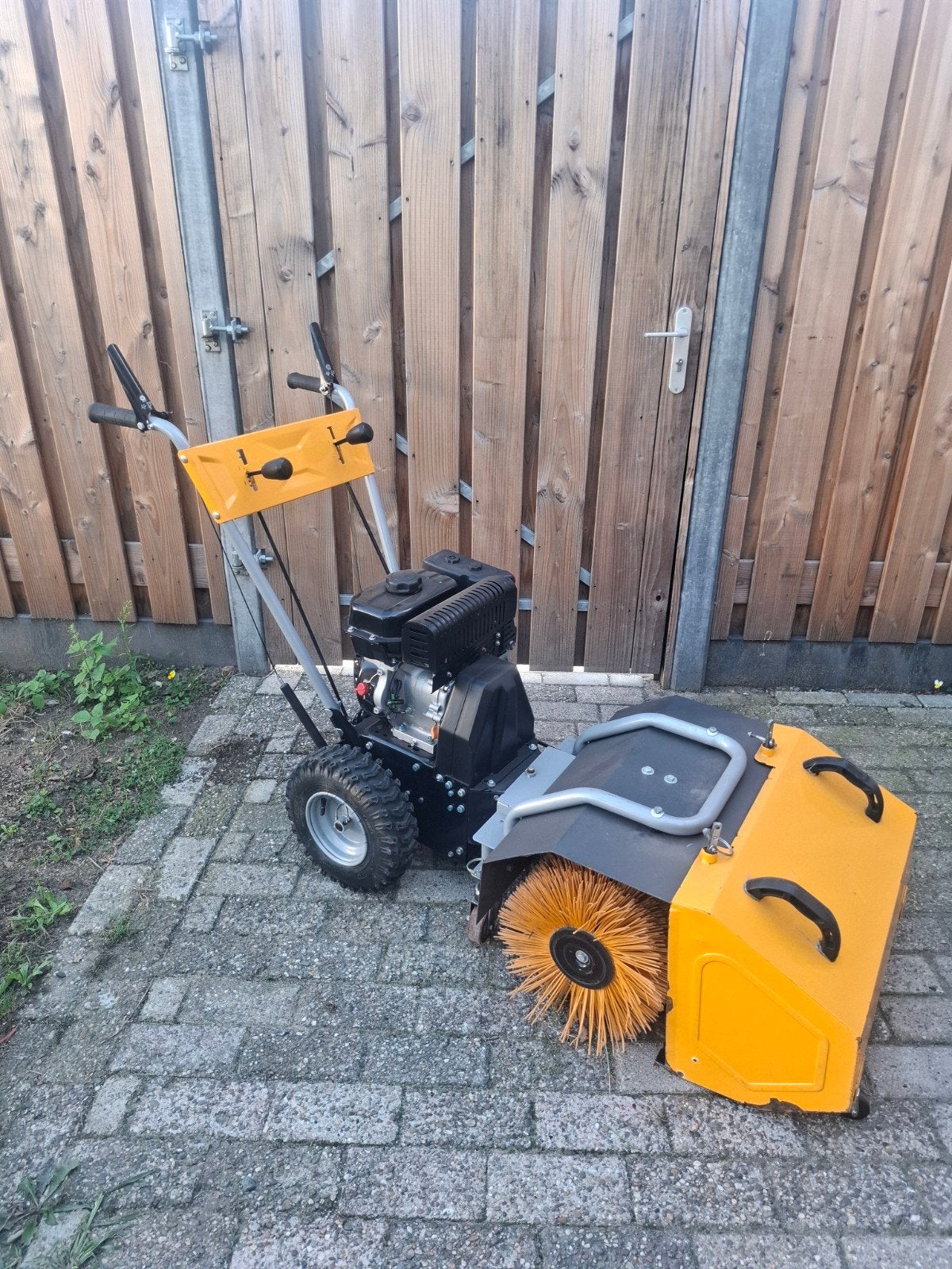 stiga veegmachine, Ophalen, Gebruikt