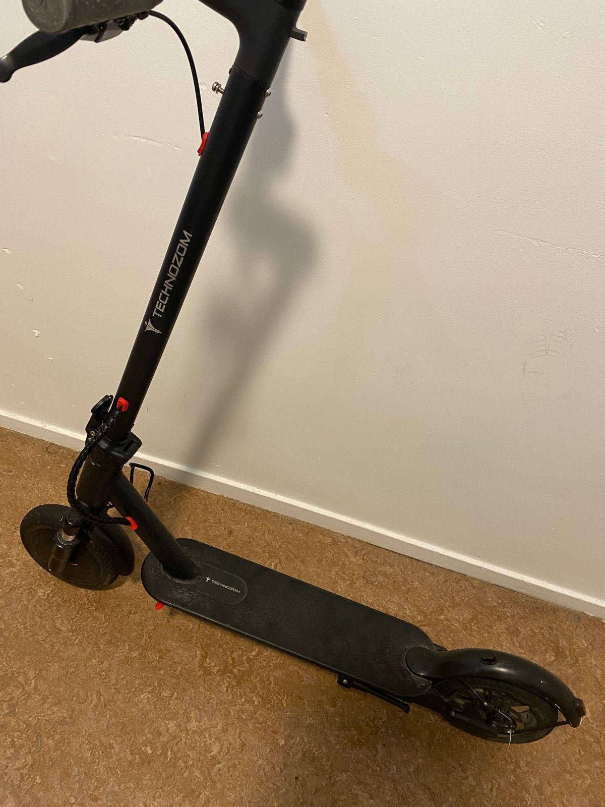 Zo goed als nieuwe elektrische step - Perfecte staat, Fietsen en Brommers, Ophalen, Zo goed als nieuw, Elektrische step (E-scooter)