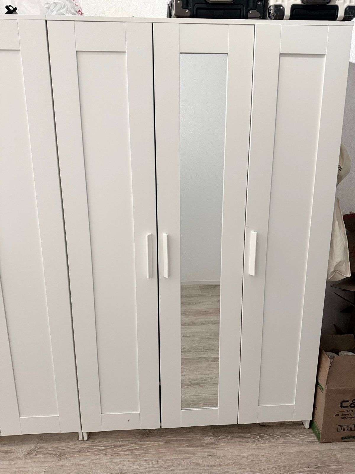 IKEA Kleerkast met spiegeldeur, wit, 117x190 cm, Ophalen, 100 tot 150 cm, Zo goed als nieuw, 150 tot 200 cm
