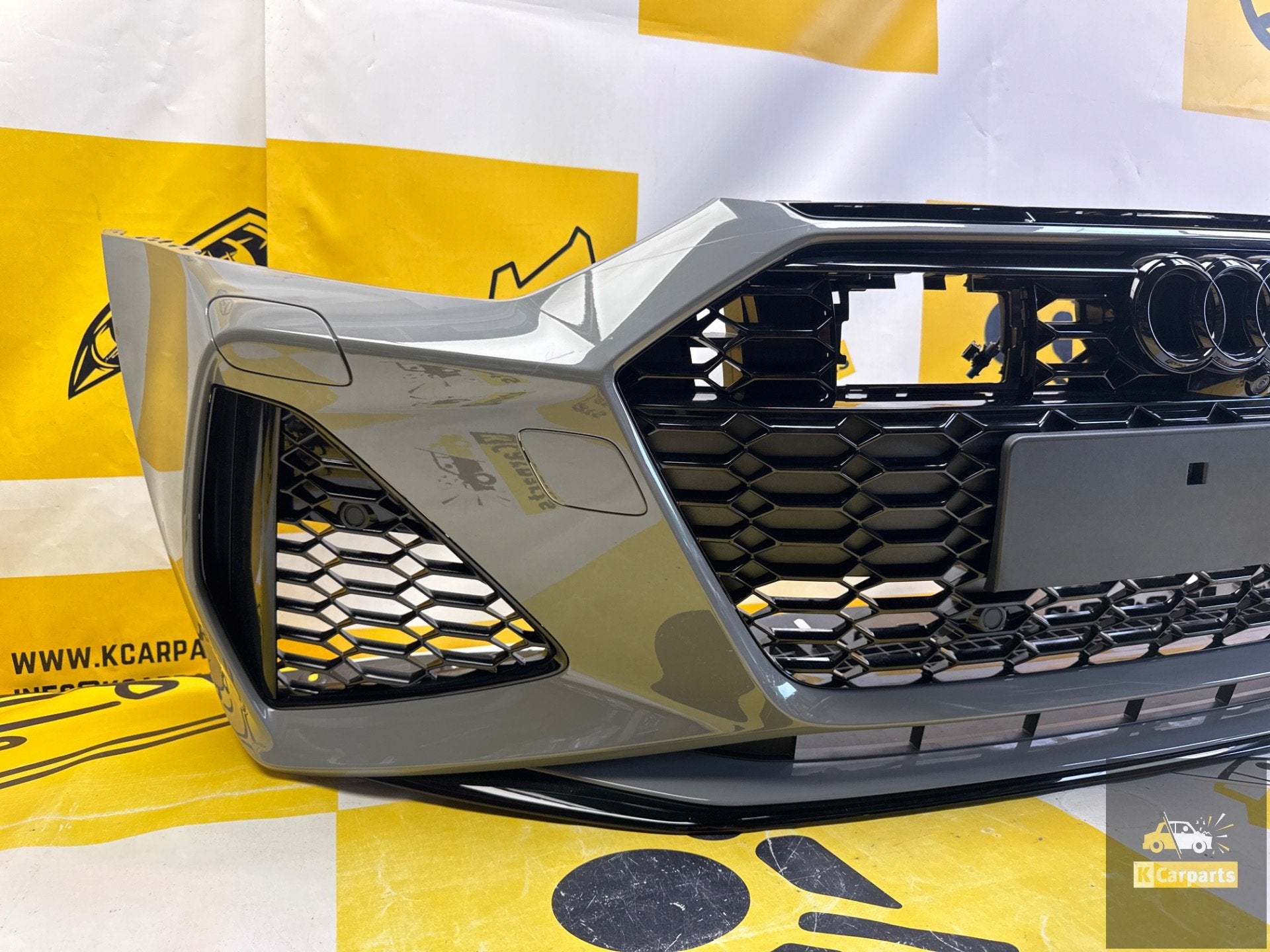 Voorbumper Audi A6 C8 4K RS6 6xPDC KLS 4K8807437J Nieuw bump, Gebruikt, Voor, AUDI AG, Auto-Union-Strasse 1
85045  Ingolstadt, DE
