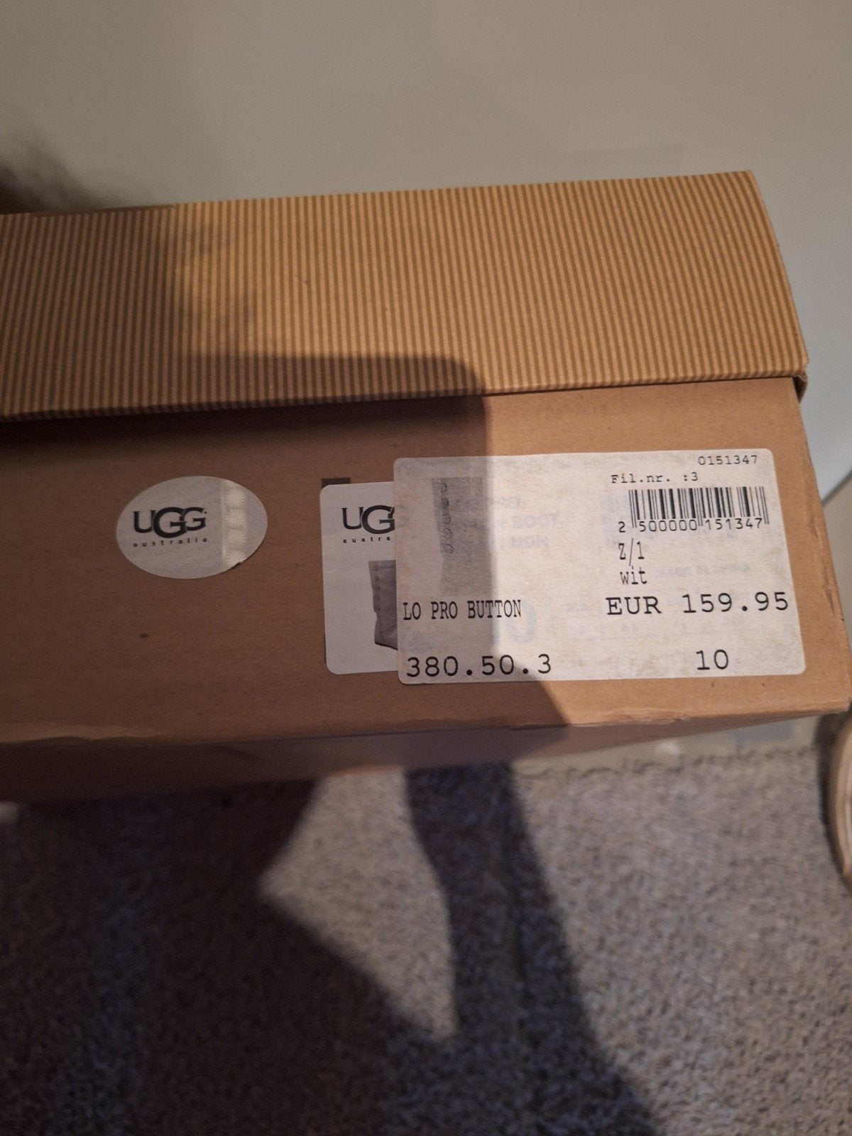 Ugg Australia Lo Pro Button Laarzen - Maat 41, UGG Australia, Wit, Lage of Enkellaarzen, Ophalen of Verzenden