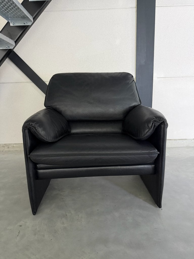 Bora Beta fauteuil – Zwart Leder – Zeer goede staat, Huis en Inrichting, Fauteuils, Ophalen, 50 tot 75 cm, Leer, 75 tot 100 cm
