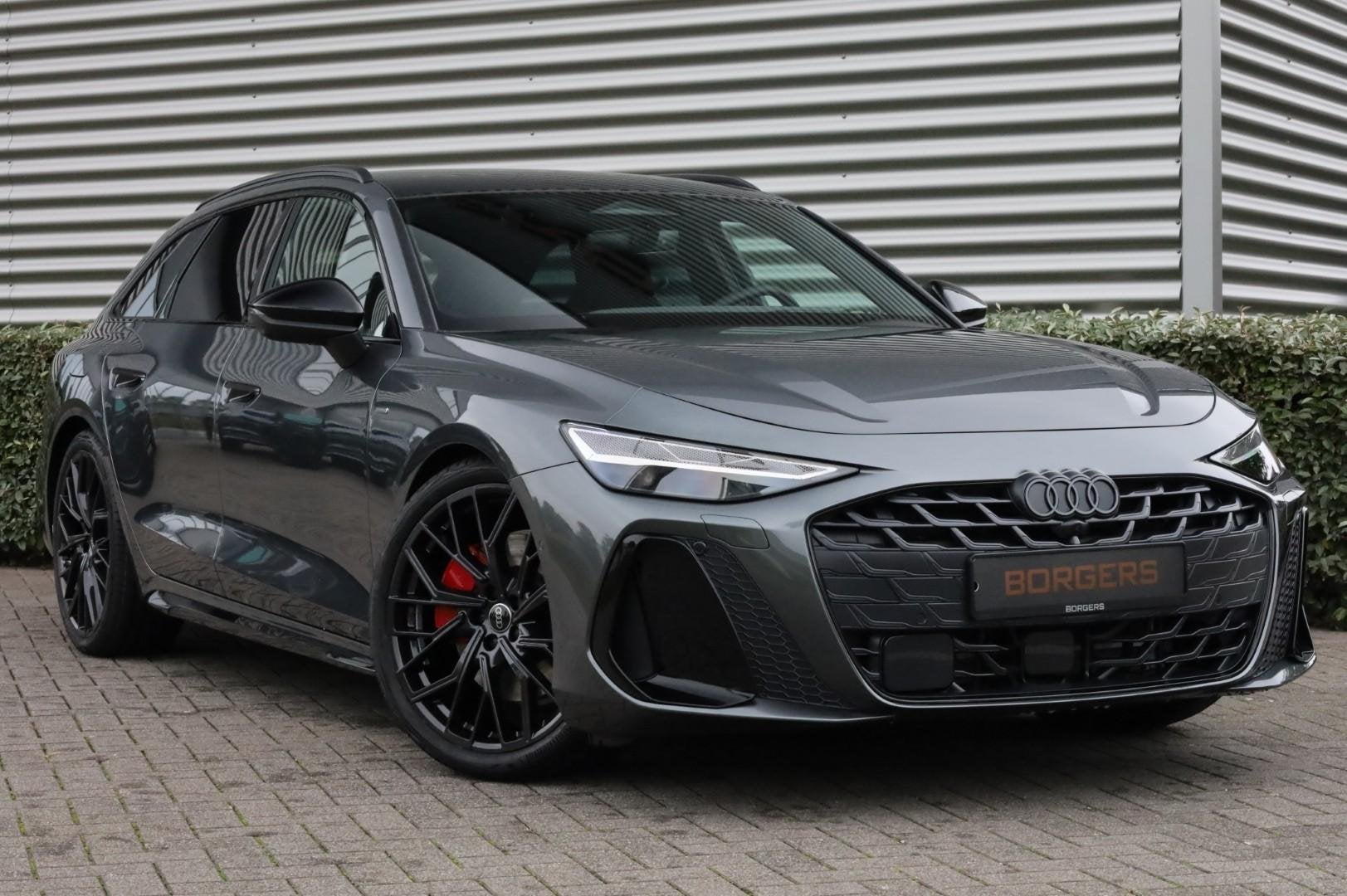 Audi A6 Avant e-hybrid Competition Pano l Trekhaak l S-stoel, Automaat, 4 cilinders, 150 min, 26 kWh
