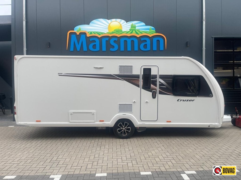 Sprite Cruzer 550 Queensbed, Caravans en Kamperen, Caravans, Standaardzit, Schokbreker, 5 tot 6 meter, Overige typen