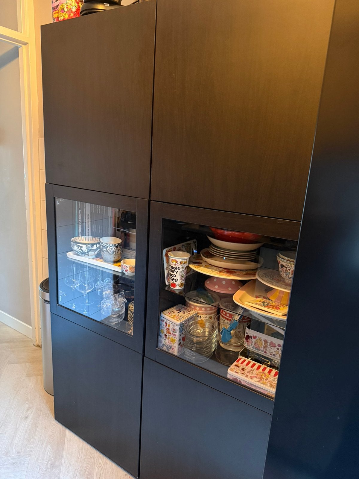 Ikea besta kast, Huis en Inrichting, Kasten | Roldeurkasten en Archiefkasten, Ophalen, Zo goed als nieuw, 25 tot 50 cm, Minder dan 100 cm