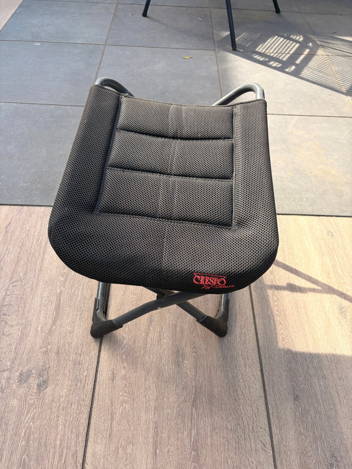 Crespo Air Deluxe voetenbank - Compact en Comfortabel, Caravans en Kamperen, Verzenden, Zo goed als nieuw, Campingmeubel-accessoire