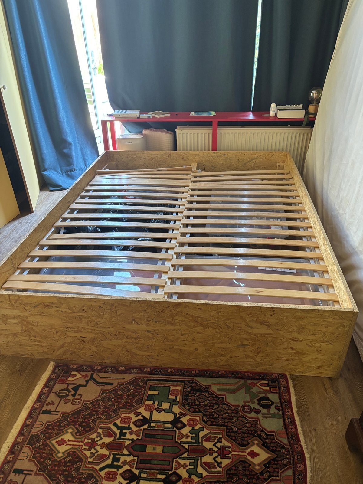 Bed 160x200cm, Ophalen, Tweepersoons, Zo goed als nieuw, 160 cm
