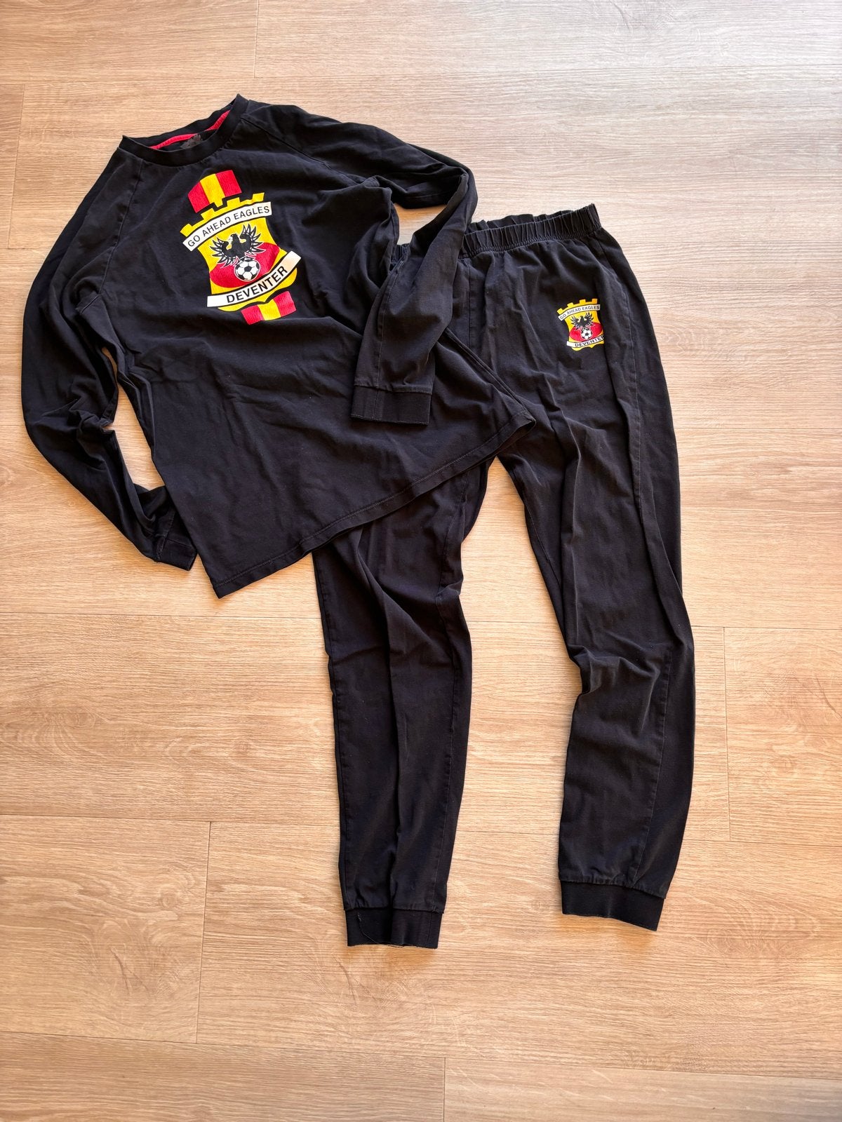 Go Ahead Eagles pyjama set maat 164, Ophalen of Verzenden