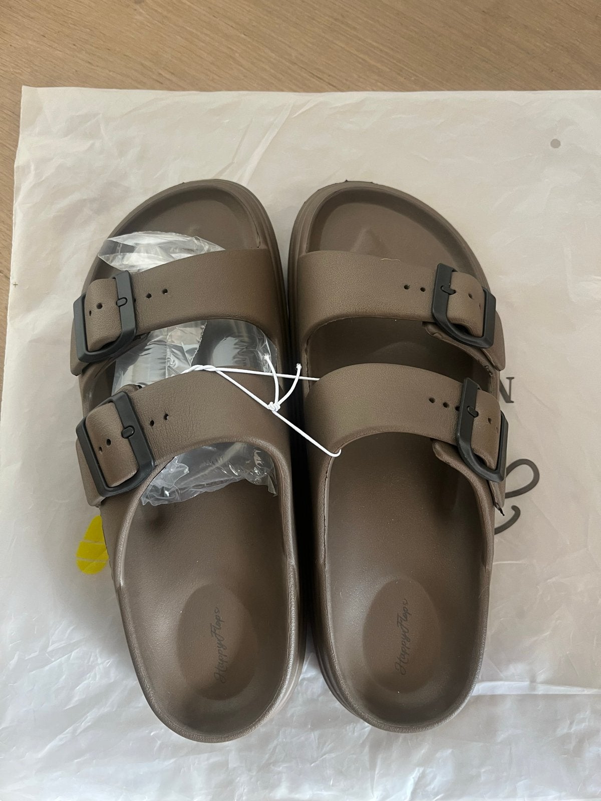 Happy Flops Maat 39 Chocolade - Nieuw en Ongedragen, Ophalen of Verzenden, Nieuw, Bruin, Slippers