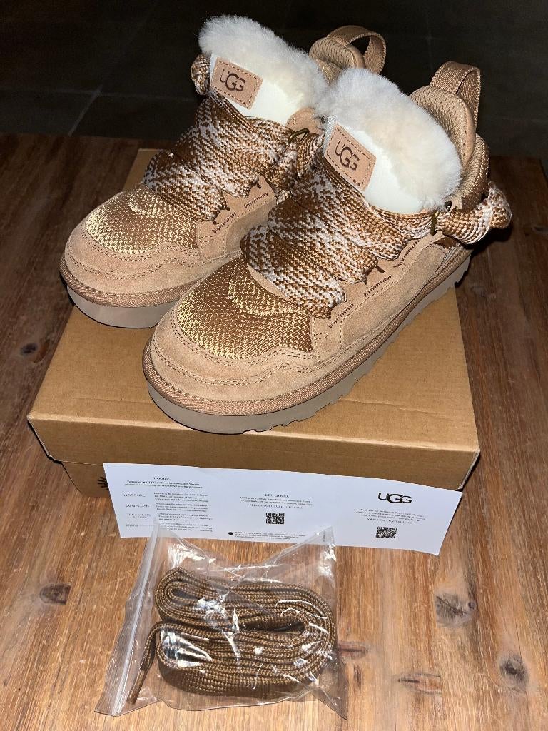 Ugg Lowmel Chestnut 38, Kleding | Dames, Schoenen, UGG, Bruin, Nieuw, Ophalen of Verzenden