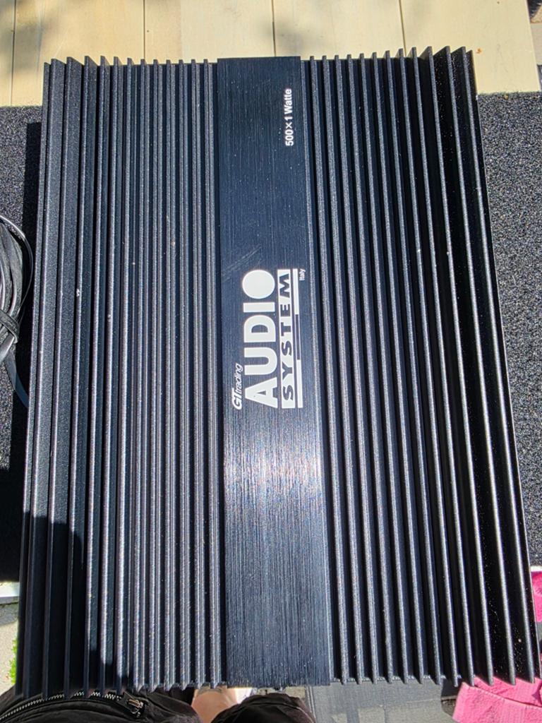 Audiosystem monoblok autoversterker 500 Watt RMS, Ophalen, Zo goed als nieuw