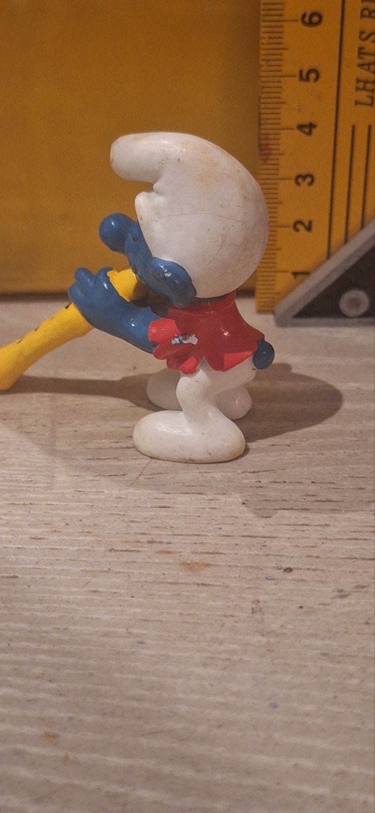 Smurf poppetje met fluit uit 1978 (001), Verschillende Smurfen, ., Ophalen of Verzenden, Zo goed als nieuw