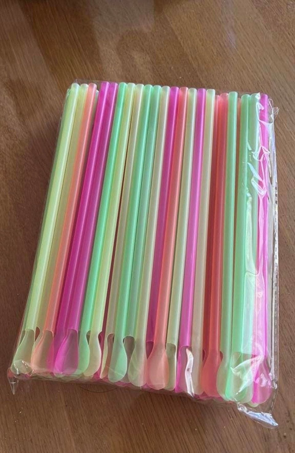 100 stuks plastic rietjes met lepel, diverse kl, Overige typen, Kunststof, Nieuw, Ophalen of Verzenden