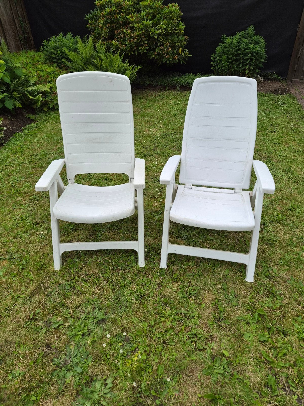 2x Tuin/lig stoelen, Ophalen of Verzenden, Gebruikt, Kunststof