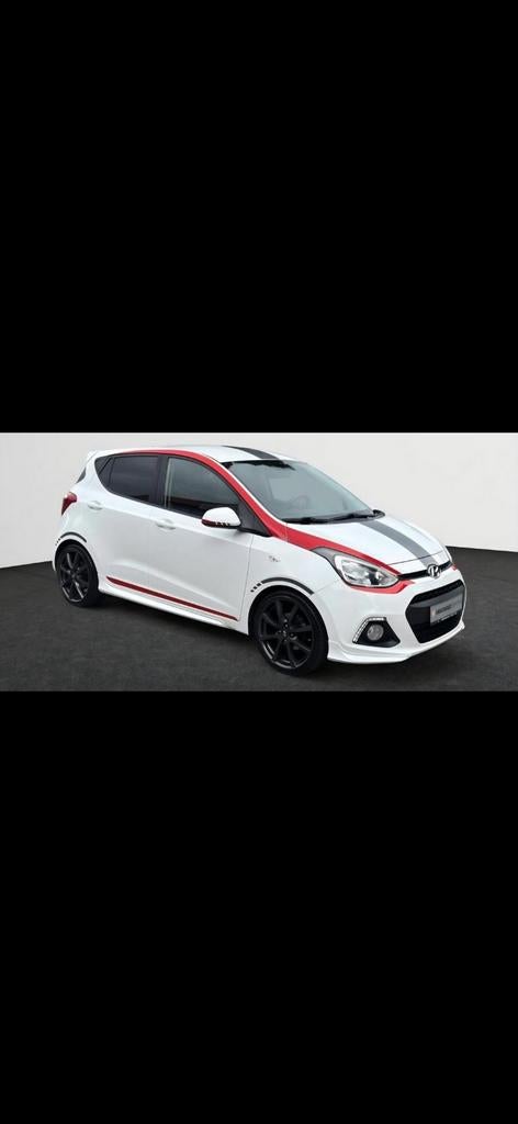 GEZOCHT: witte Side Skirts voor Hyundai i10 2e generatie, Auto-onderdelen, Ophalen, Gebruikt