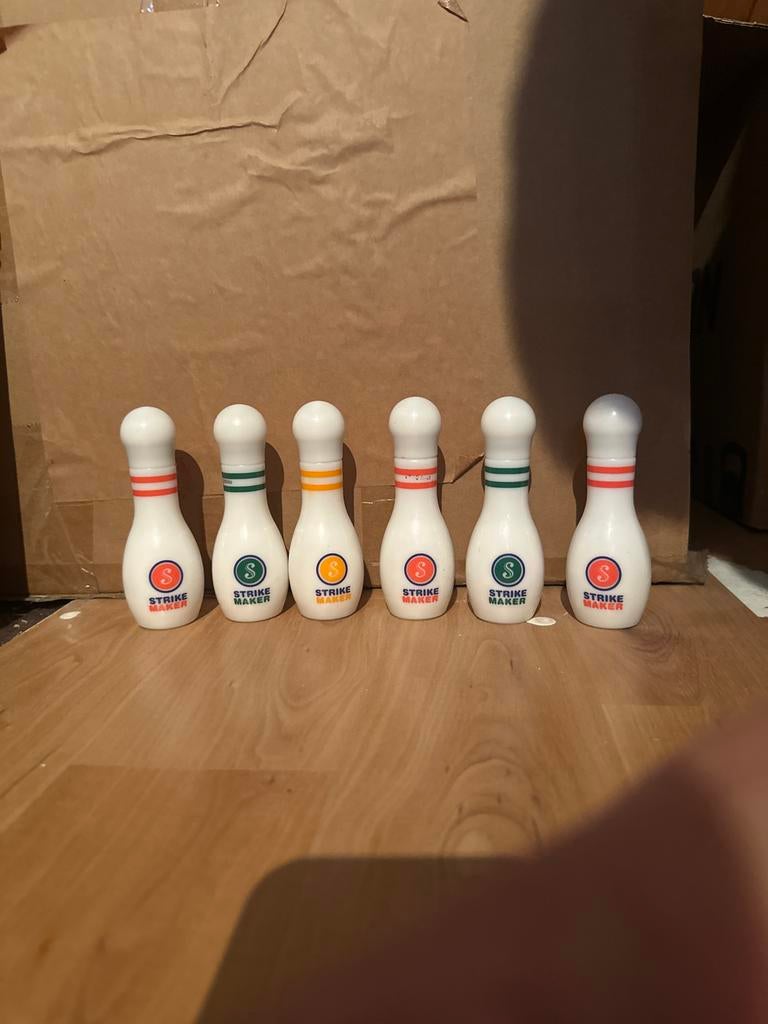 Set van 6 Strike Maker miniatuur bowlingkegel flesjes, Verzenden, Zo goed als nieuw, Overige typen